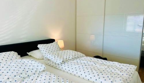 Queen Room with Garden View