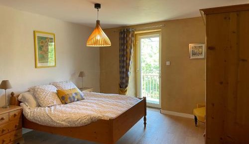 Deluxe Double Room with Shower