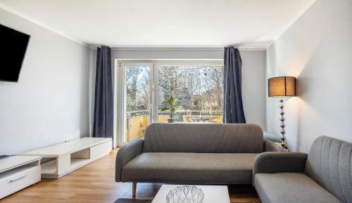 Superior One-Bedroom Apartment with Balcony
