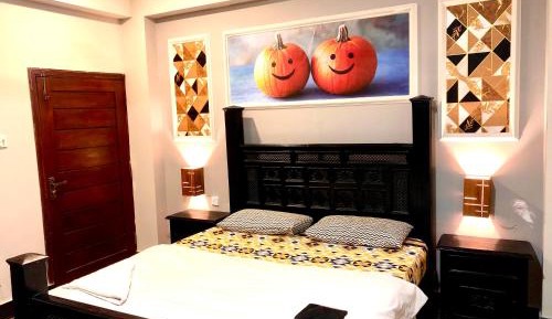 Two-Bedroom Suite