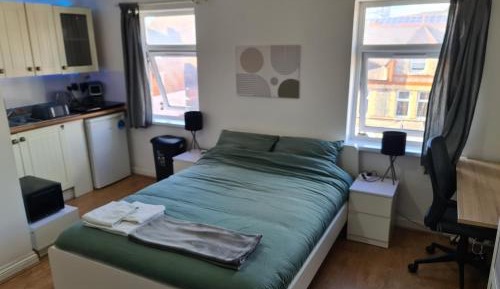 King Studio with Sofa Bed