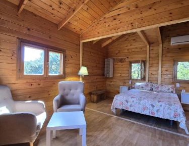 One-Bedroom Cottage