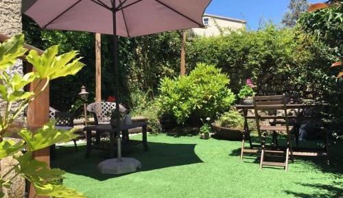 Deluxe One-Bedroom Apartment with Garden View