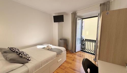 Double Room with Private Bathroom