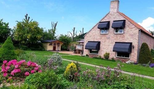 Three-Bedroom Holiday Home 