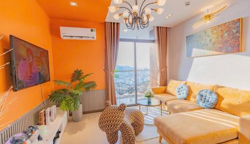 Deluxe One-Bedroom Apartment with City View