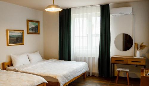 Deluxe Quadruple Room