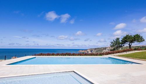 Two-Bedroom Apartment with Sea View