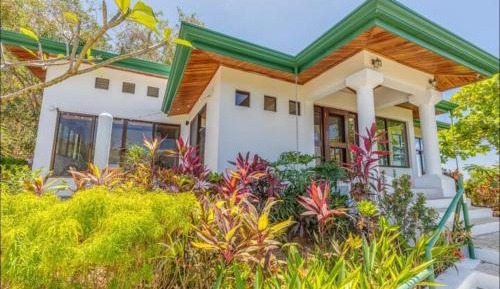 Villa with Sea View