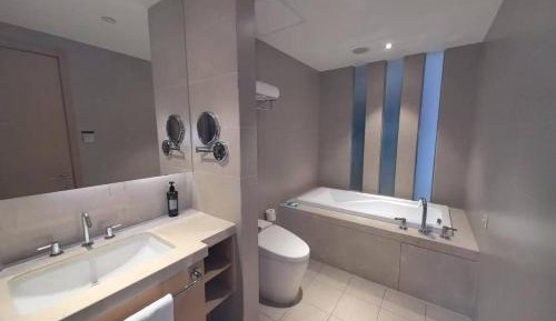 Deluxe Double Room with Bath