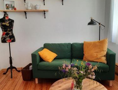 One-Bedroom Apartment with Balcony