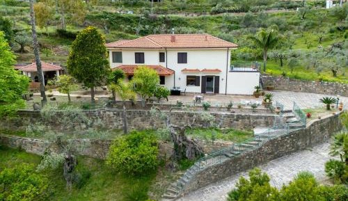Villa with Sea View