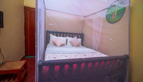 Single Room with Private Bathroom