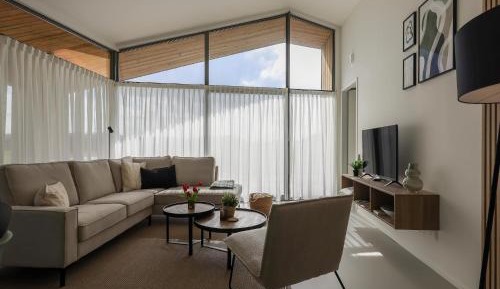 Three-Bedroom Holiday Home 