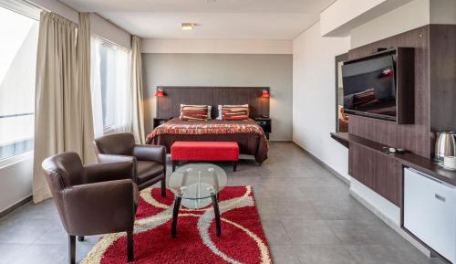 Executive Twin Suite