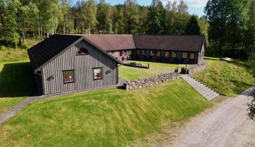 One-Bedroom Holiday Home