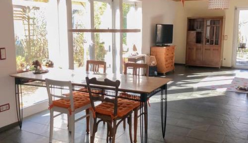 Superior One-Bedroom Apartment