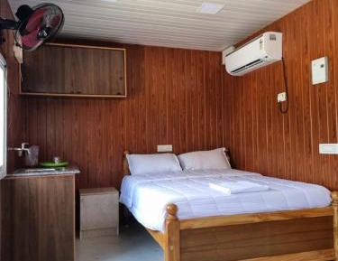 Double Room with Pool View