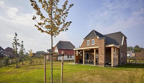 Five-Bedroom Villa