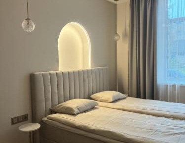 One-Bedroom Apartment with Garden View