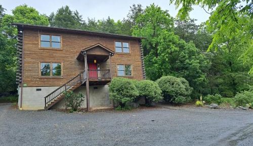 Six-Bedroom House