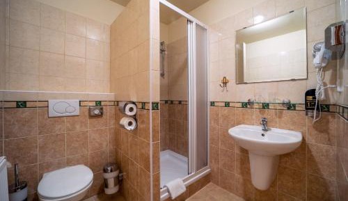 Standard Twin Room with Sofa