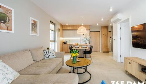 One-Bedroom Apartment with Garden