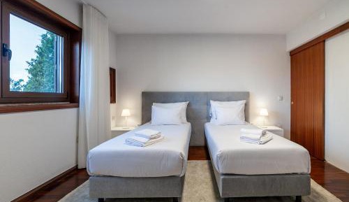 Double Room with Shared Bathroom