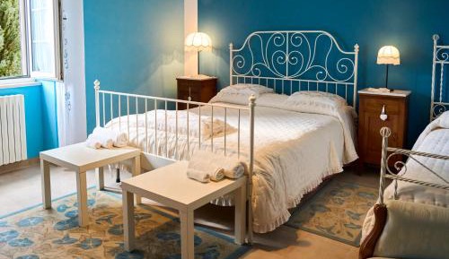 Deluxe Double Room (2 Adults + 1 Child)