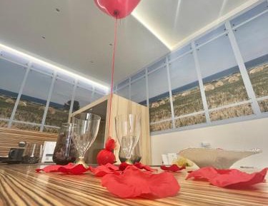 King Room with Spa Bath