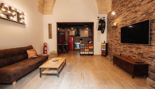 One-Bedroom House