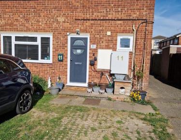 Deluxe Double Room (2 Adults + 1 Child)