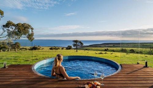 Four-Bedroom Deluxe Home - Oceanfront
