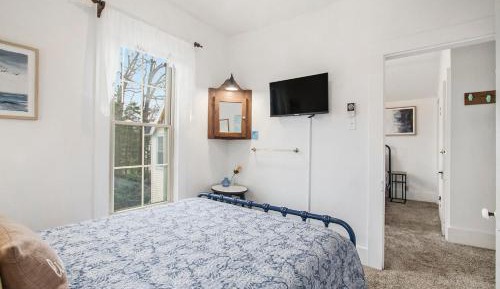 Quadruple Room with Lake View
