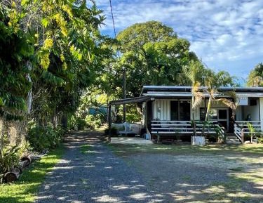 Three-Bedroom Holiday Home 