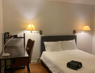 Queen Room with Shared Bathroom