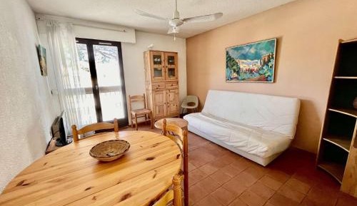 Apartment (2 Adults)