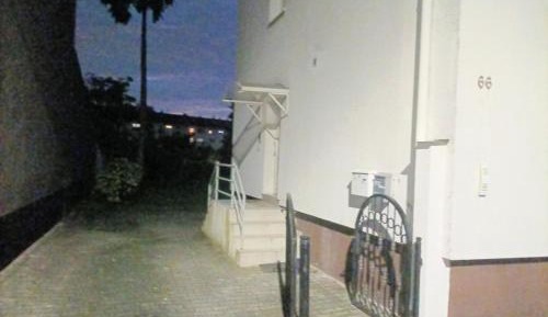 Deluxe Studio