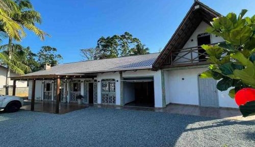 Seven-Bedroom House