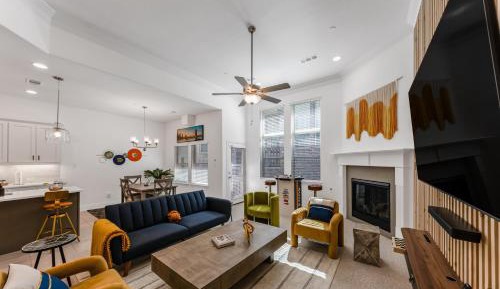 Three-Bedroom Holiday Home 