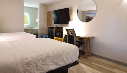 Double Room with Two Double Beds and Roll-in Shower - Mobility Access/Non-Smoking