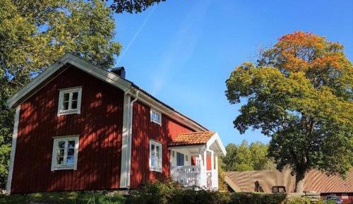 Two-Bedroom Holiday Home