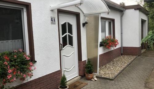 One-Bedroom Holiday Home