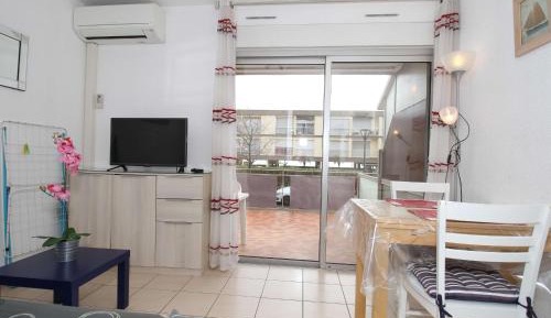 Apartment (4 Adults)