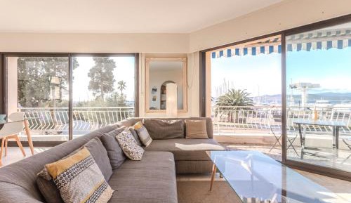 Two-Bedroom Superior Apartment