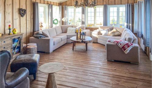 Five-Bedroom Holiday Home