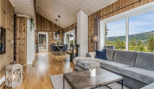 Four-Bedroom Holiday Home