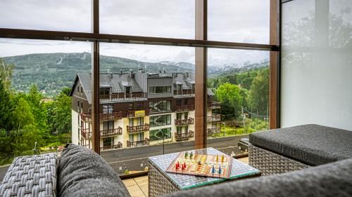One-Bedroom Apartment with Balcony and Mountain View  