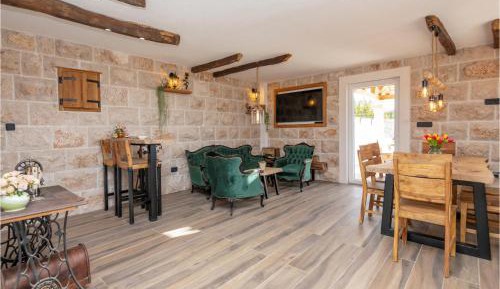 Two-Bedroom Holiday Home