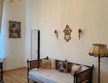 Deluxe Double Room (2 Adults + 1 Child)